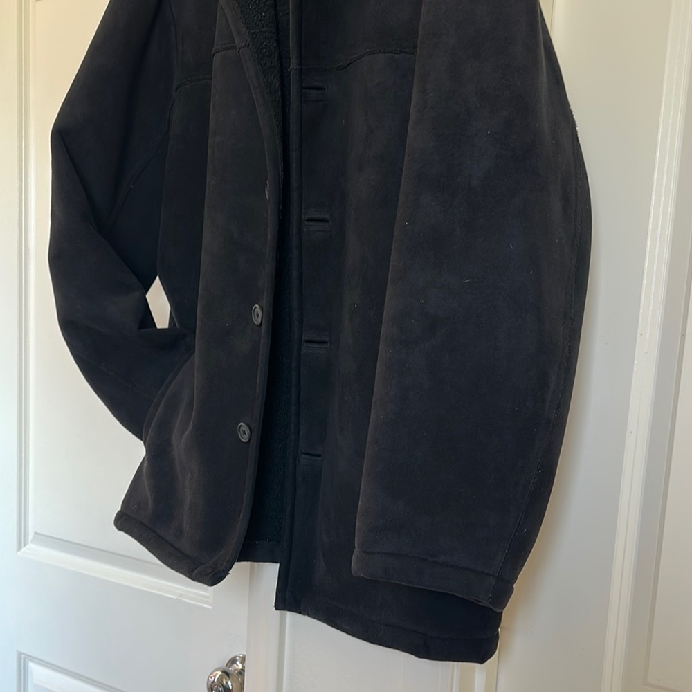 Quick Reflex Black Jacket For Versatile Style - image 5